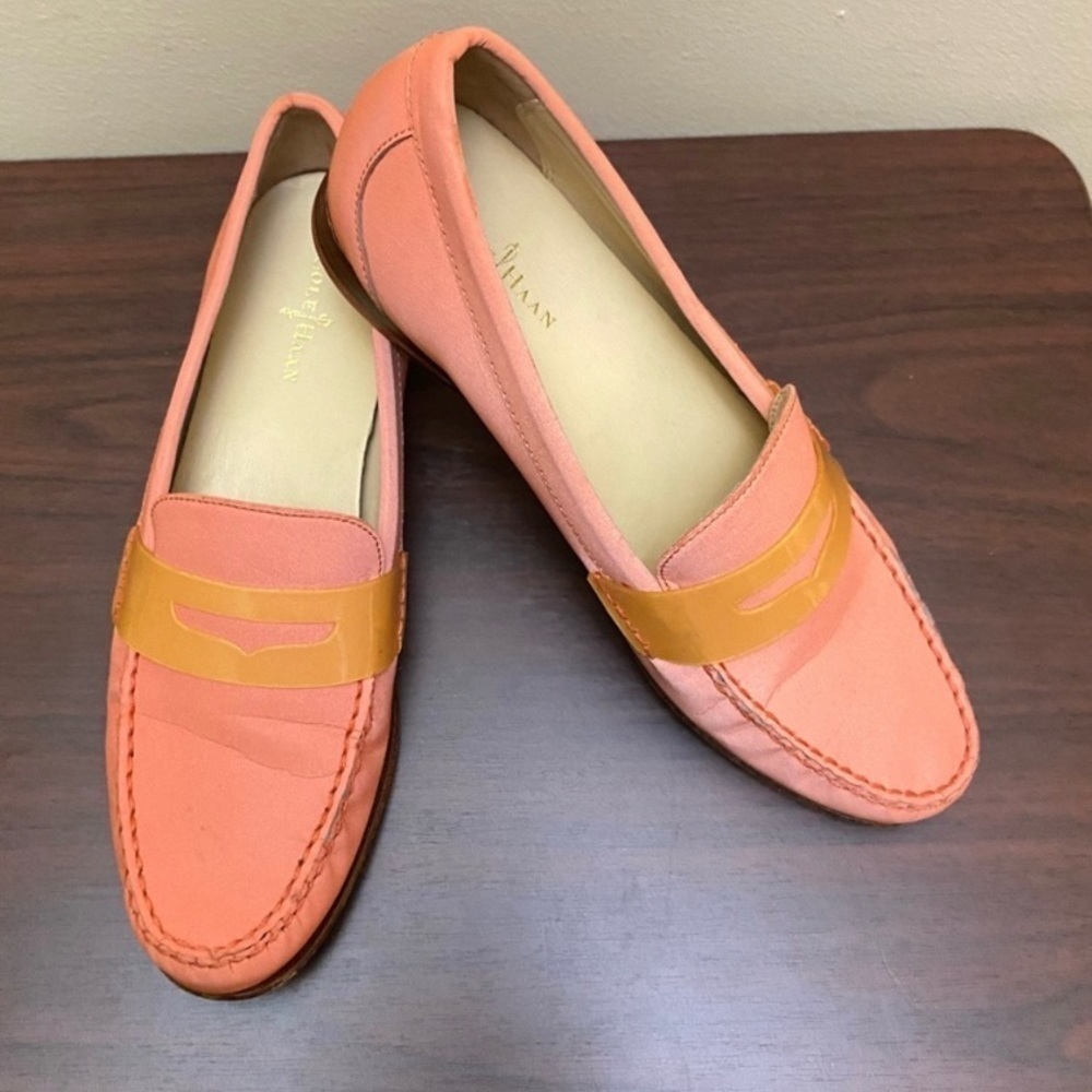 Cole Haan Orange Women’s Moccasins sz 9AA